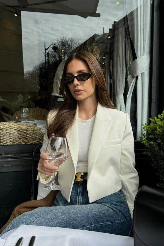 Blazer urbano chic de cintura corta